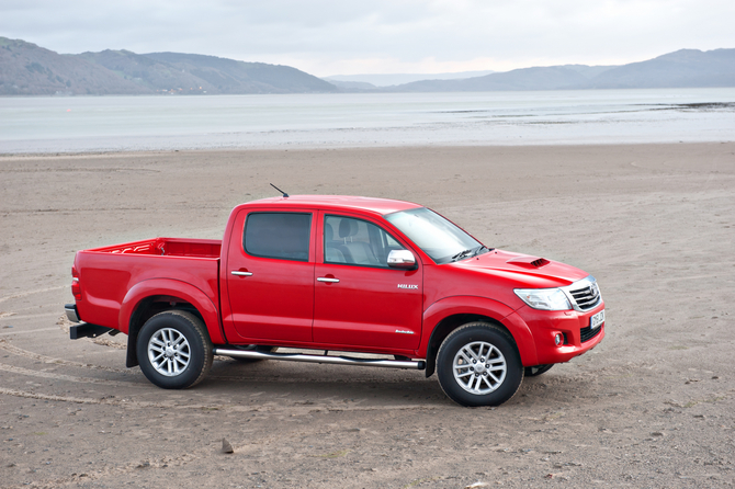 Toyota Hilux 7 Toyota Hilux 7