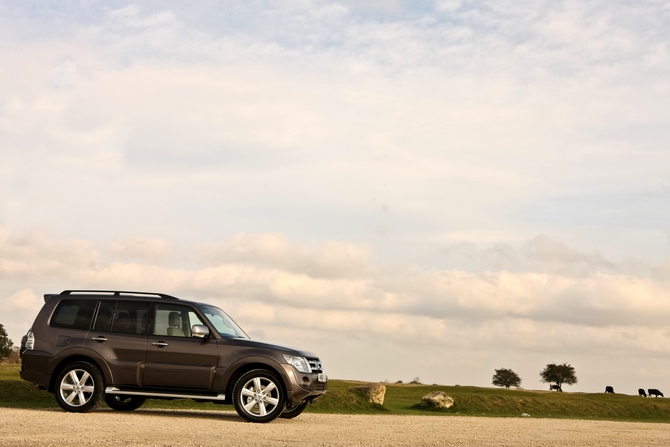 Mitsubishi Shogun 4 Mitsubishi Shogun 4