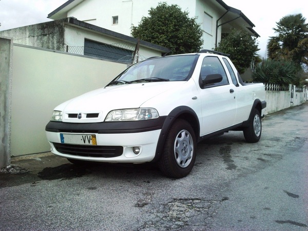 Strada 1.9 JTD Strada 1.9 JTD