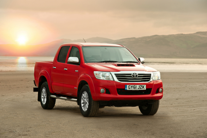 Toyota Hilux 7 Toyota Hilux 7
