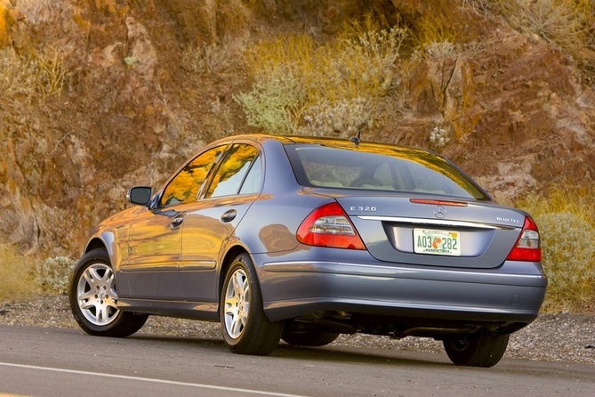 Mercedes-Benz E 320 Bluetec Mercedes-Benz E 320 Bluetec