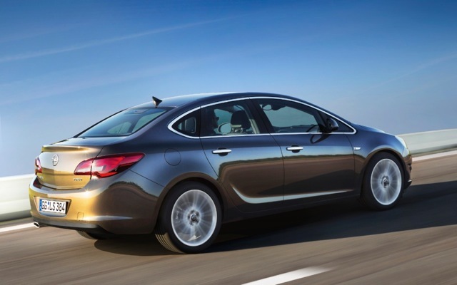 Opel Astra Sports Sedan 1.4 Turbo Active Select Cosmo Opel Astra Sports Sedan 1.4 Turbo Active Select Cosmo