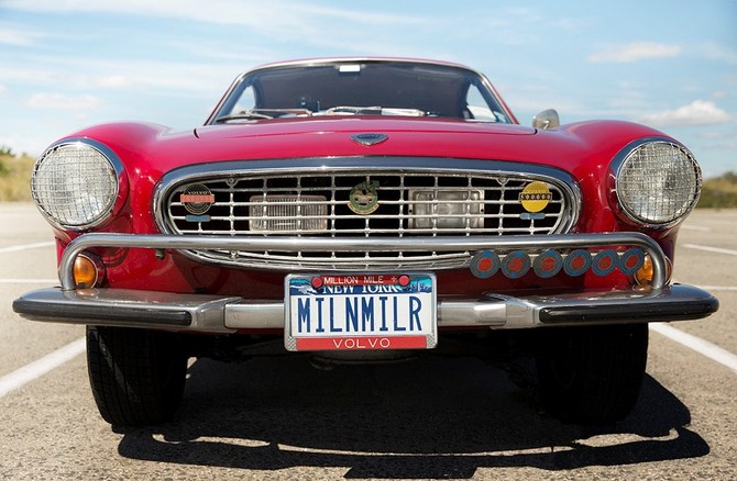 Irv Gordon fuhr drei Millionen Meilen mit seinem Volvo P1800 Irv Gordon fuhr drei Millionen Meilen mit seinem Volvo P1800