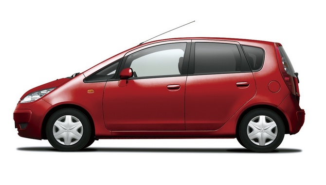 Mitsubishi Colt 1.1 Red Mitsubishi Colt 1.1 Red