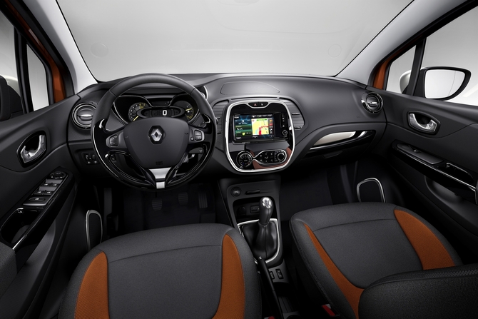 Renault R-Link, la toute nouvelle tablette tactile multimédia intégrée et connectée. Renault R-Link, la toute nouvelle tablette tactile multimédia intégrée et connectée.
