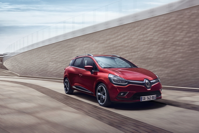 Renault Clio Sport Tourer Energy dCi S&S ECO2 EDC GT Line Renault Clio Sport Tourer Energy dCi S&S ECO2 EDC GT Line