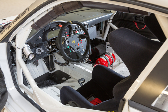 O carro pode ser encomendado como pacote completo ou então como kit O carro pode ser encomendado como pacote completo ou então como kit