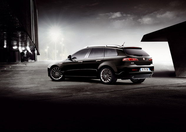 Alfa Romeo 159 SW 2.4 JTDm 20v 210cv Distinctive Alfa Romeo 159 SW 2.4 JTDm 20v 210cv Distinctive