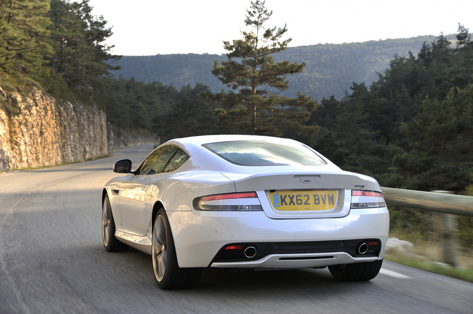 Aston Martin DB9 Morning Frost Aston Martin DB9 Morning Frost