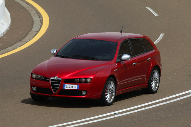 Alfa Romeo 159 SW 1.8 TBI 200cv Distinctive Alfa Romeo 159 SW 1.8 TBI 200cv Distinctive