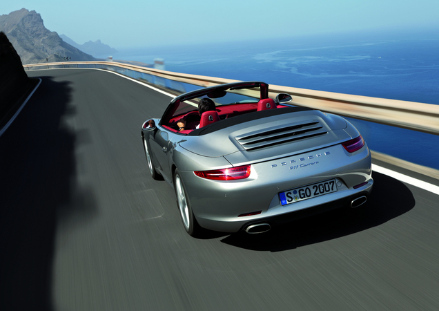 Porsche unveils Cabrio version of the new 911 generation Porsche unveils Cabrio version of the new 911 generation