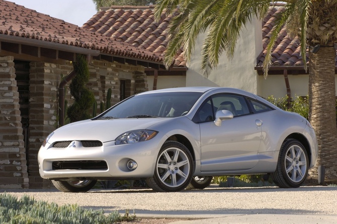 Mitsubishi Eclipse Coupé GT Mitsubishi Eclipse Coupé GT