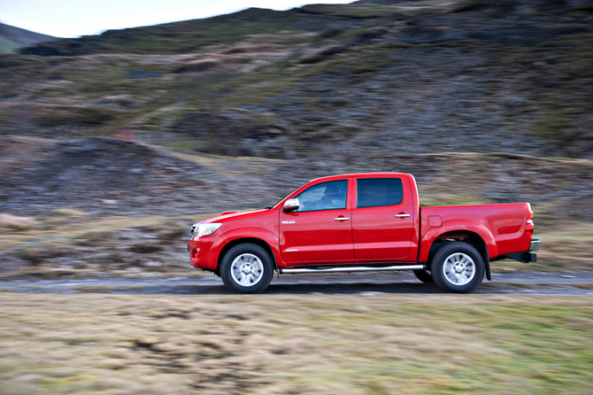 Toyota Hilux 7 Toyota Hilux 7