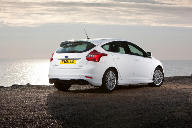 Ford Focus 1.6 Ti-VCT Bi-Fuel Trend Easy Ford Focus 1.6 Ti-VCT Bi-Fuel Trend Easy