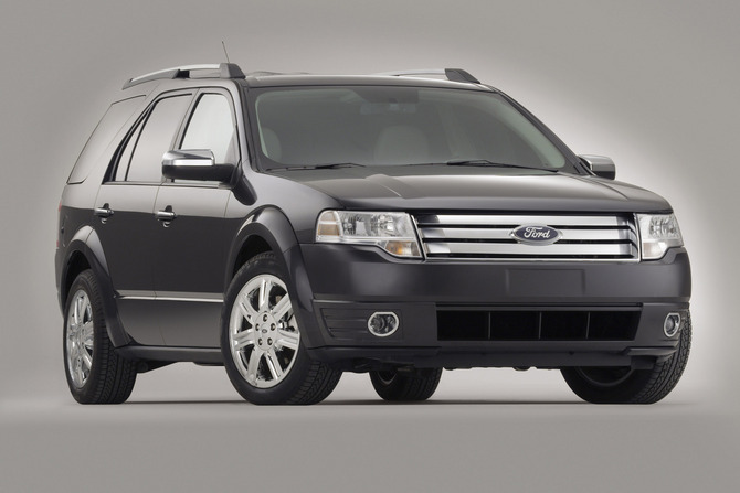 Ford Taurus X Ford Taurus X