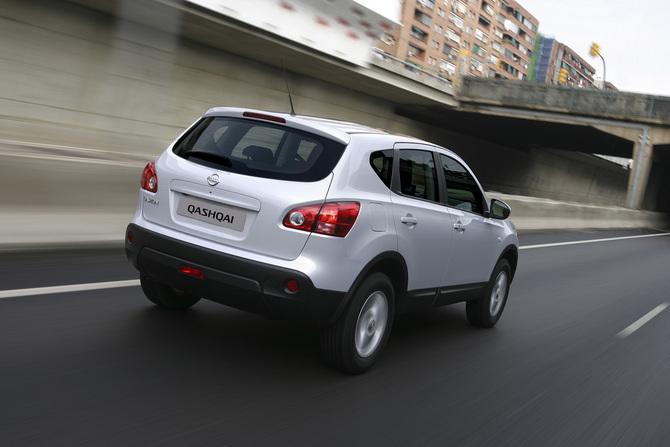 Nissan Qashqai+2 2.0 Nissan Qashqai+2 2.0