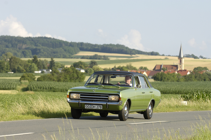 Opel Rekord 1900 S Opel Rekord 1900 S