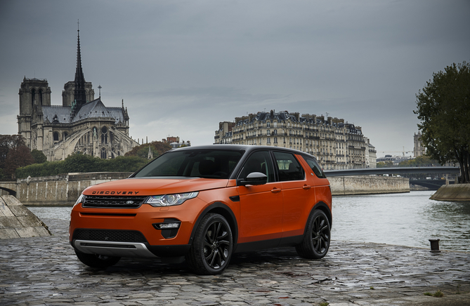 Land Rover Discovery Sport 2.2 SD4 4x4 HSE Land Rover Discovery Sport 2.2 SD4 4x4 HSE