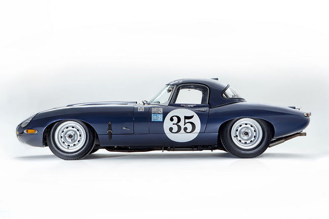 Jaguar E-Type, blue wonder... Jaguar E-Type, blue wonder...
