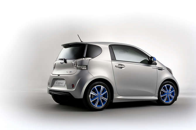 Aston Martin Cygnet Colette Aston Martin Cygnet Colette