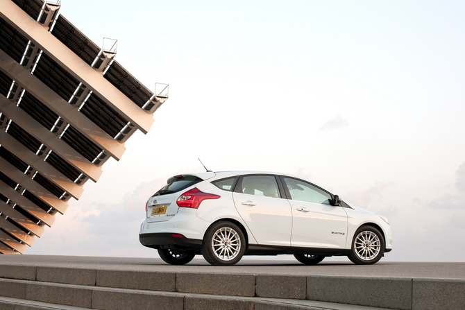 Ford Claims Fuel-Saving Initiatives Adding More Jobs Ford Claims Fuel-Saving Initiatives Adding More Jobs
