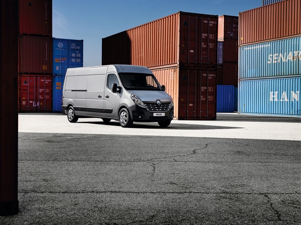 Renault Master Chassis Cabina Dupla Tracção L3 3.5T 2.3 dCi S&S Renault Master Chassis Cabina Dupla Tracção L3 3.5T 2.3 dCi S&S