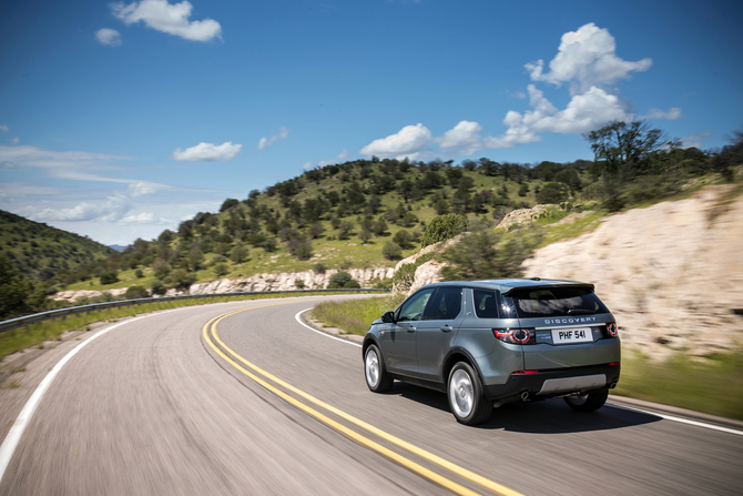 Land Rover Discovery Sport 2.2 SD4 4x4 S Land Rover Discovery Sport 2.2 SD4 4x4 S