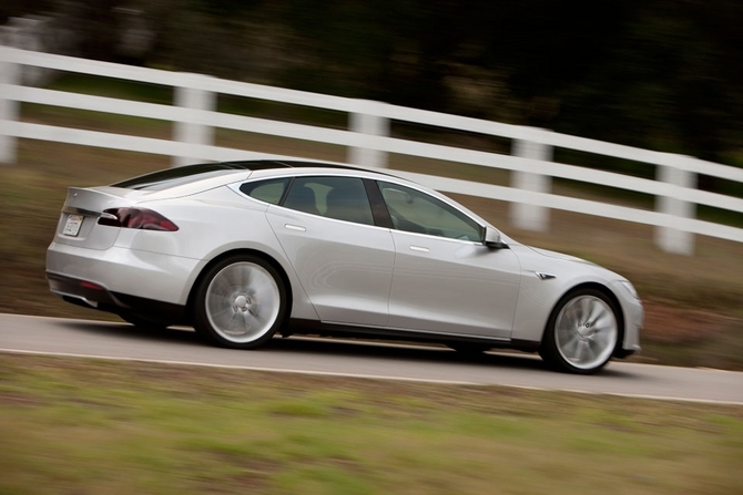 Tesla Model S Open for Orders and Customization Tesla Model S Open for Orders and Customization