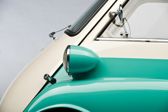 BMW-Isetta Isetta 300 Three-Wheel Special Export Model BMW-Isetta Isetta 300 Three-Wheel Special Export Model