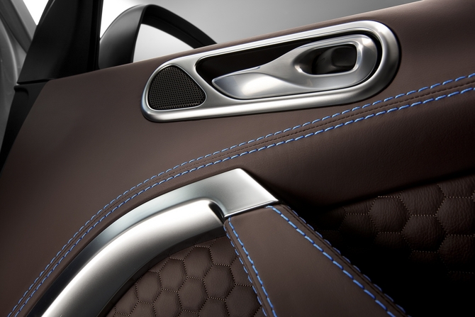 Aston Martin Cygnet Colette Aston Martin Cygnet Colette