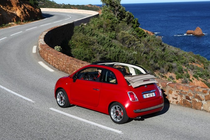 Fiat 500C 1.3 Multijet 16v 75cv Pop Fiat 500C 1.3 Multijet 16v 75cv Pop