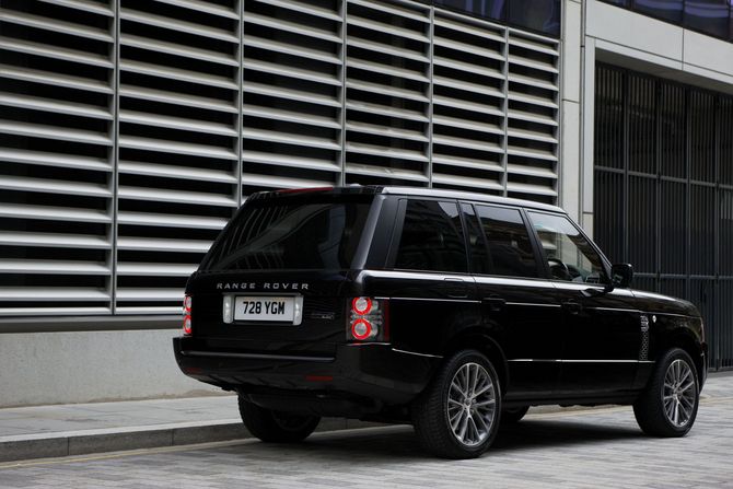 Land Rover Range Rover 4.4 TDV8 Autobiography Black Land Rover Range Rover 4.4 TDV8 Autobiography Black