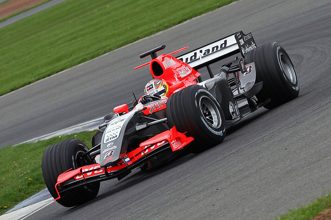 Midland F1 Racing M16 Midland F1 Racing M16