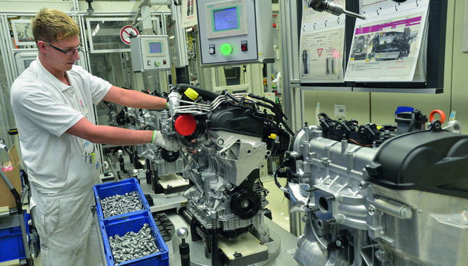 There are two dissenting views on the future of the European auto industry There are two dissenting views on the future of the European auto industry