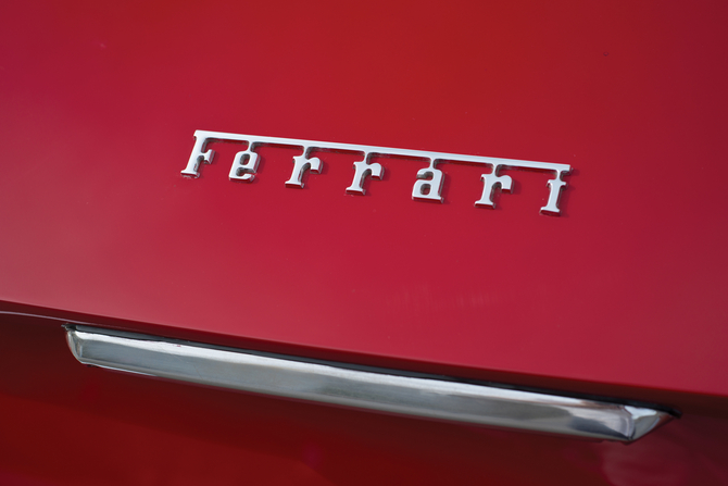 Ferrari 365 GTB4 Daytona Ferrari 365 GTB4 Daytona