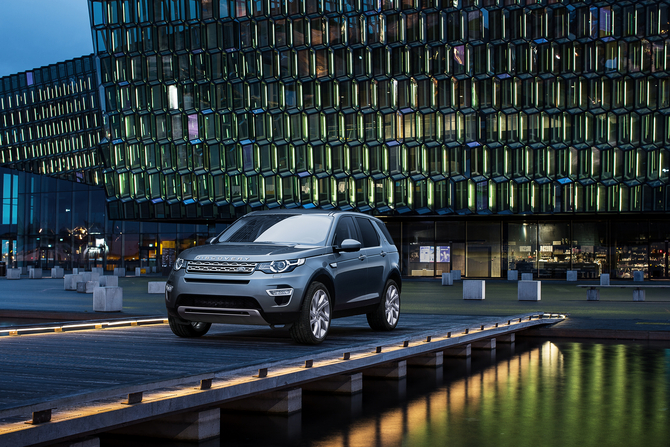 Land Rover Discovery Sport 2.2 TD4 4x4 S Land Rover Discovery Sport 2.2 TD4 4x4 S