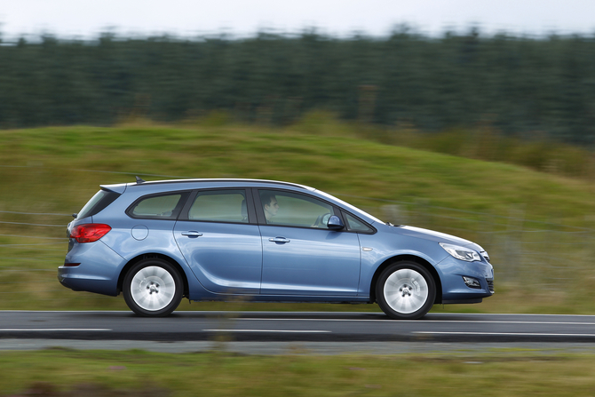 Vauxhall Astra Sports Tourer 1.7 CDTi 125 SE Vauxhall Astra Sports Tourer 1.7 CDTi 125 SE