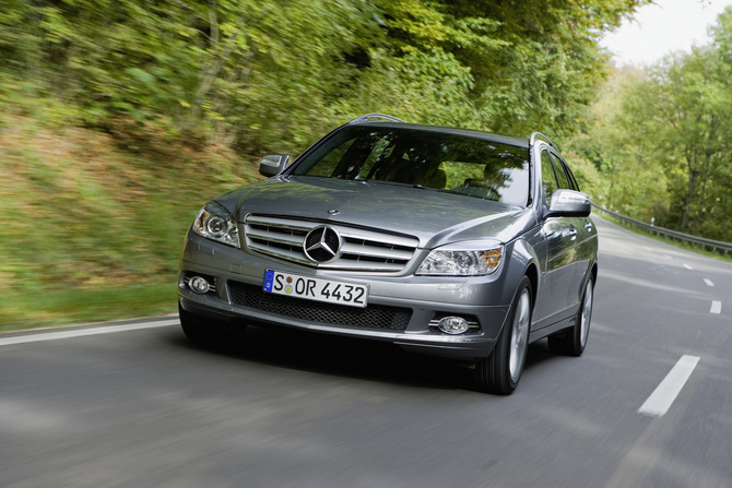 Mercedes-Benz C Station 180 CGI BlueEfficiency Auto Mercedes-Benz C Station 180 CGI BlueEfficiency Auto