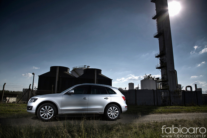 Audi Q5 2.0 TFSI quattro Audi Q5 2.0 TFSI quattro