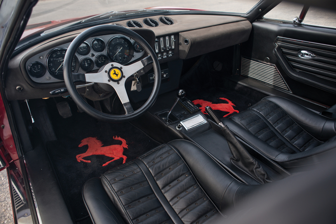 Ferrari 365 GTB4 Daytona Ferrari 365 GTB4 Daytona