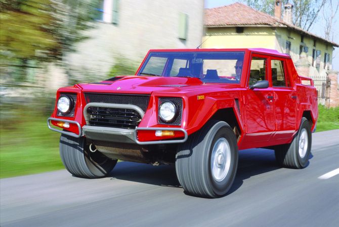 Lamborghini LM002 Lamborghini LM002