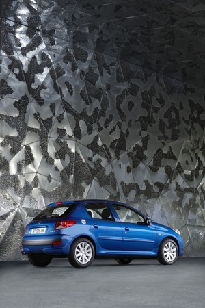 Peugeot 206+ 1.4 HDi Peugeot 206+ 1.4 HDi