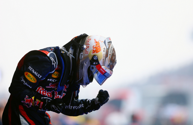 Quarta vitória consecutiva para Vettel no Grande Prémio da Índia Quarta vitória consecutiva para Vettel no Grande Prémio da Índia