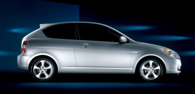 Hyundai Accent GL 3-Door Hyundai Accent GL 3-Door