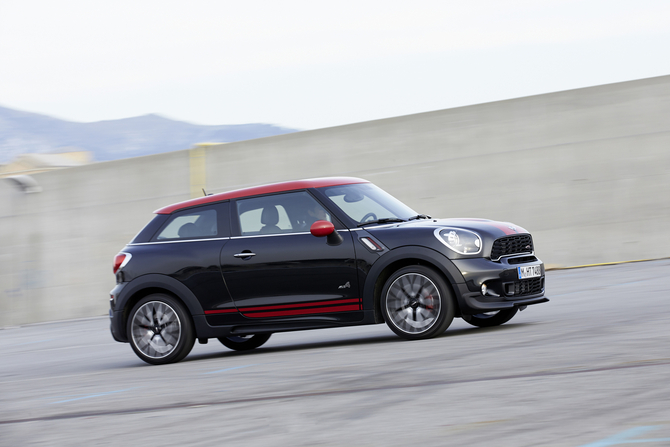 MINI (BMW) Paceman John Cooper Works AT MINI (BMW) Paceman John Cooper Works AT