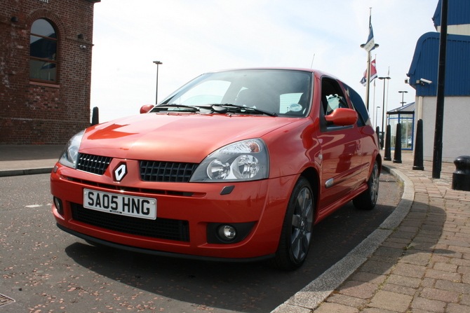 Renault Clio II Sport Phase 2 Renault Clio II Sport Phase 2