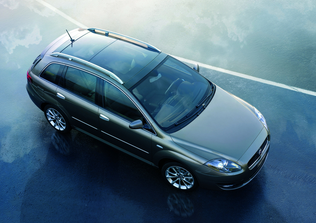Fiat Croma 2.2 MPI 16v Fiat Croma 2.2 MPI 16v