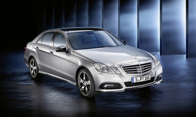 Mercedes-Benz E 200 CDI BlueEfficiency Auto Mercedes-Benz E 200 CDI BlueEfficiency Auto