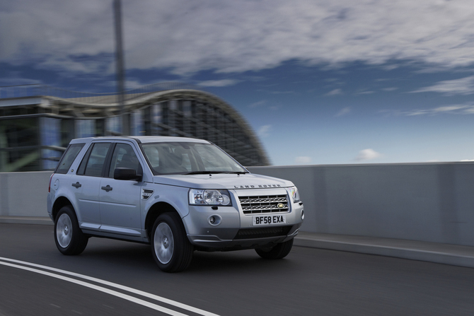 Land Rover Freelander 2 2.2 TD4_e HSE Land Rover Freelander 2 2.2 TD4_e HSE