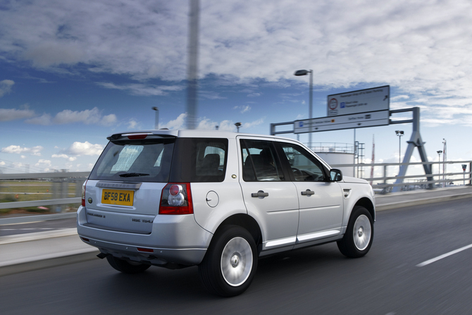 Land Rover Freelander 2 2.2 TD4_e HSE Land Rover Freelander 2 2.2 TD4_e HSE